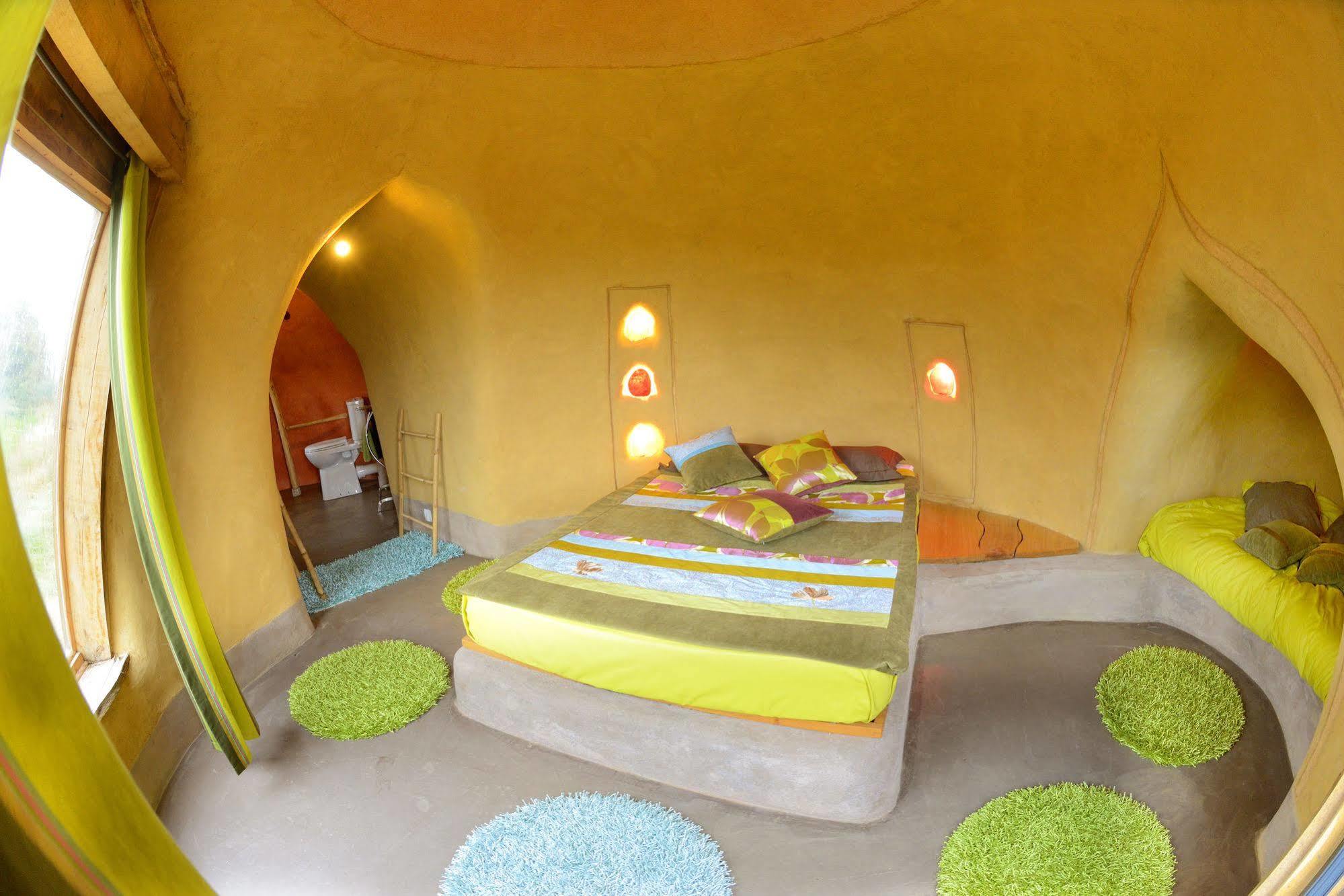 Terragora Lodges - Hebergement Atypique Les Epesses Bagian luar foto